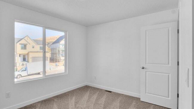 Building Photo - Brand-New Modern Townhome with Stunning Views!