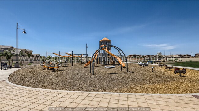 Building Photo - 644 S Heron Ln