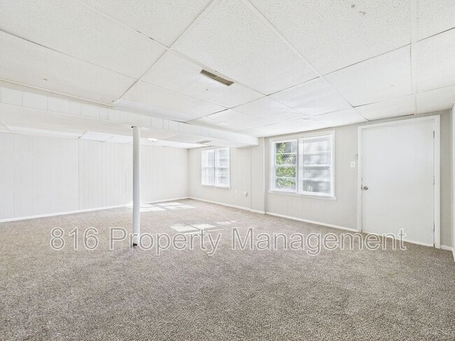 Building Photo - 1004 Anderson St