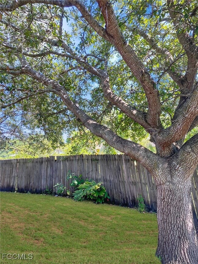 Building Photo - 13037 First St