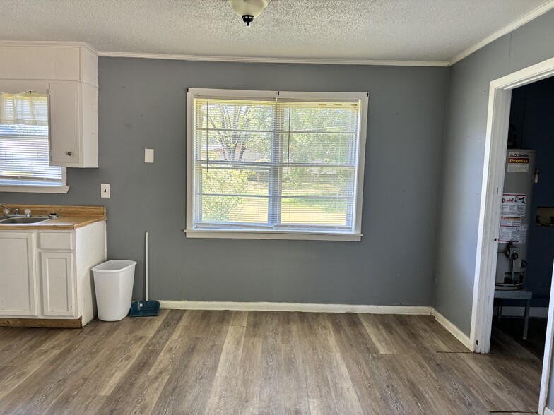 dining room - 2954 Beasley Dr