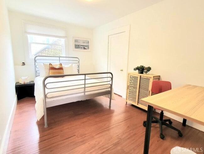 Building Photo - 365 22nd Ave