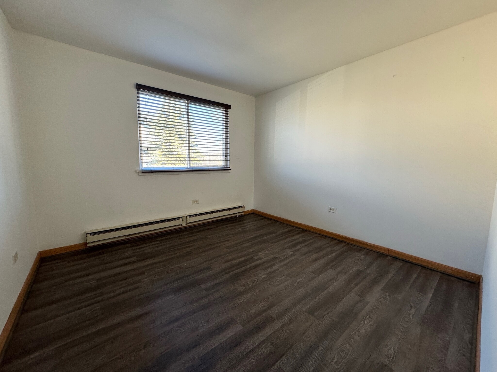 Building Photo - 6609 Oak Forest Ave