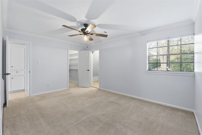 Building Photo - 3718 Wildwood Ridge Dr