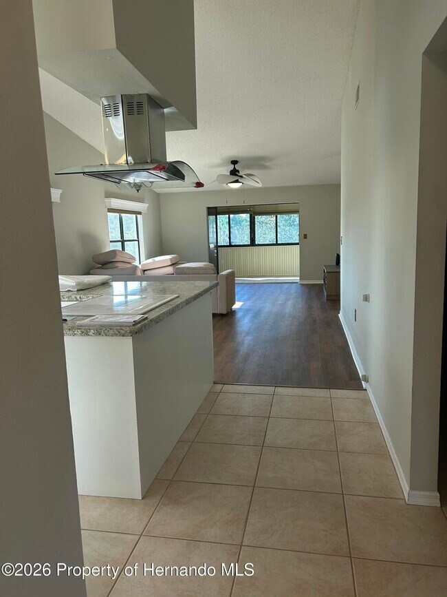 Building Photo - 6403 River Lodge Ln