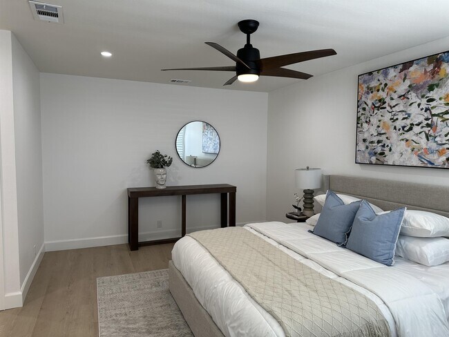 Building Photo - 24643 Santa Clara Ave