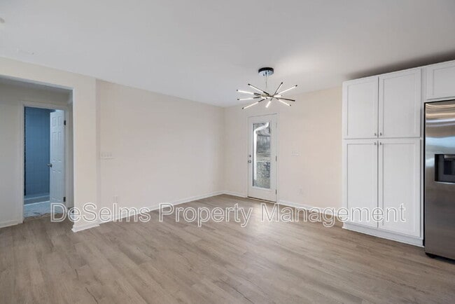 Building Photo - 4204 Brush Hill Rd