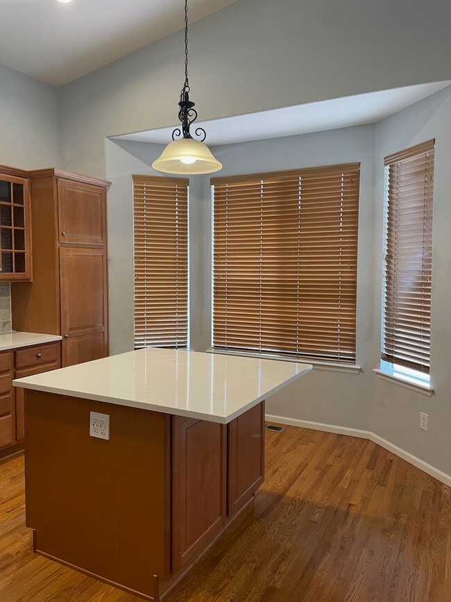 Building Photo - 5505 Abbeywood Cir