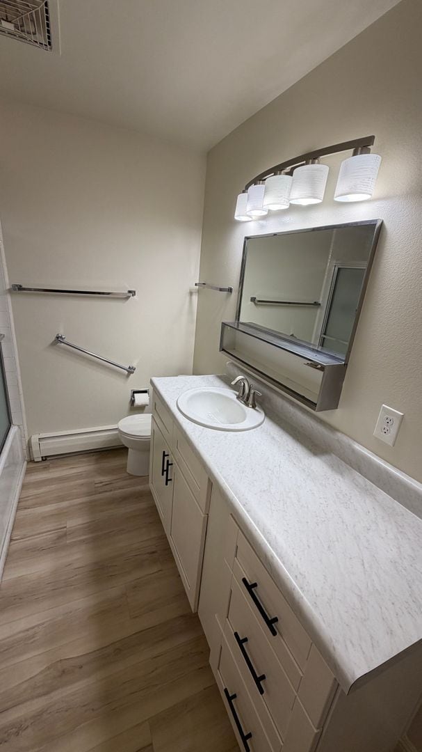 Building Photo - 1100 Harvard Wy