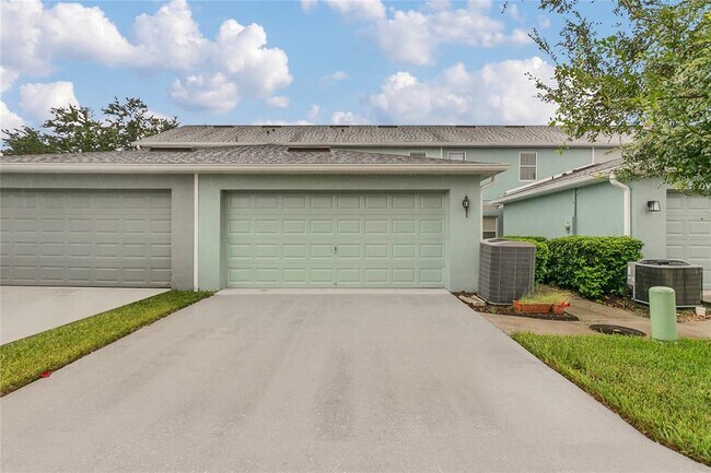 Building Photo - 543 Rainbow Springs Loop