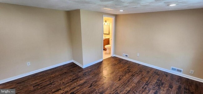 Building Photo - 623 New Jersey Ave