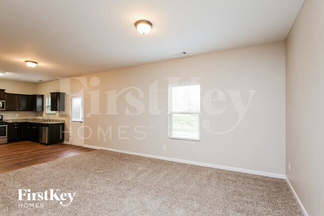 Building Photo - 704 Nonsuch Ct