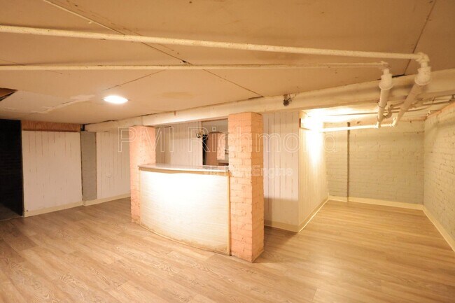 Building Photo - 2721 Garland Ave