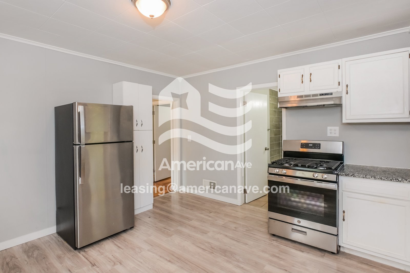 Building Photo - 709 N 41st Ave