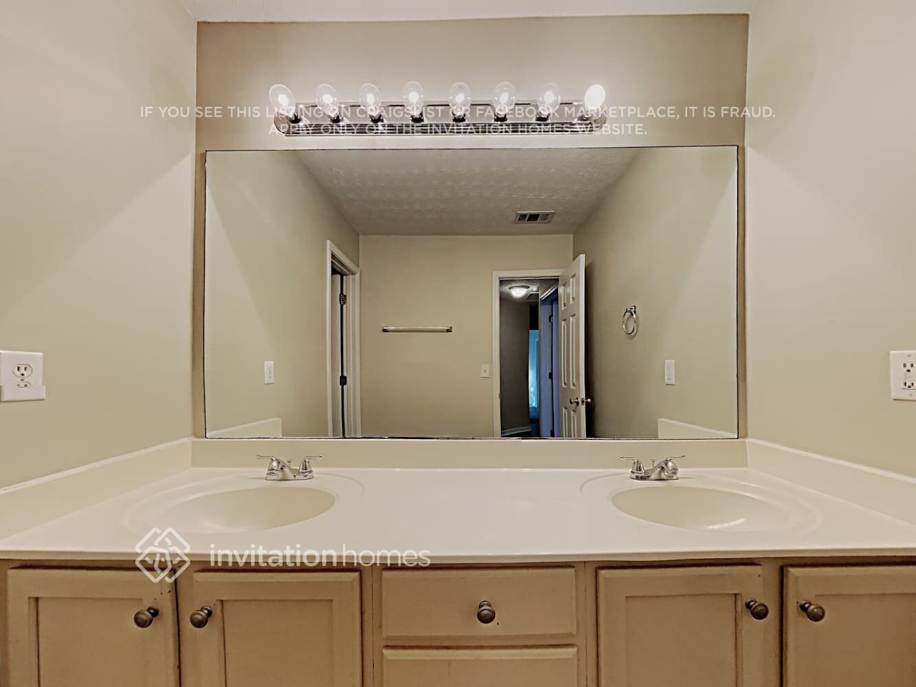 Building Photo - 1218 Everwood Dr SW