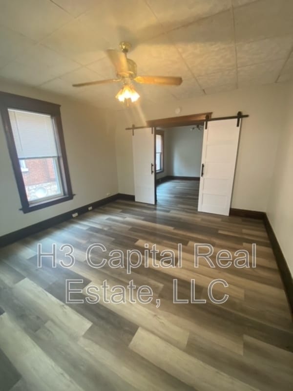 Building Photo - 2214 Edison Ave