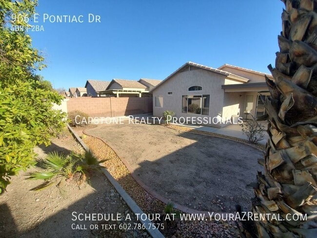 Building Photo - 906 E Pontiac Dr