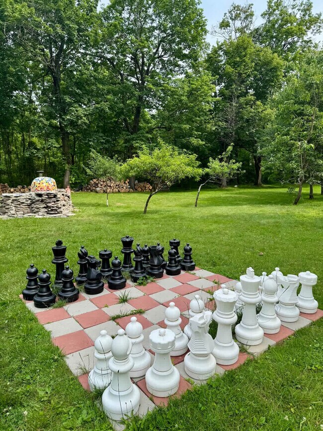 Building Photo - 1357 Canal Rd