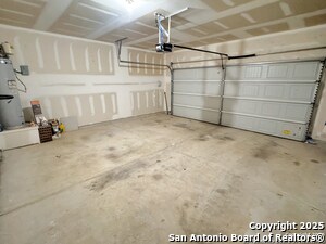 Building Photo - 122 Texas Lantana