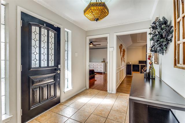 Building Photo - 116 Montreal Dr