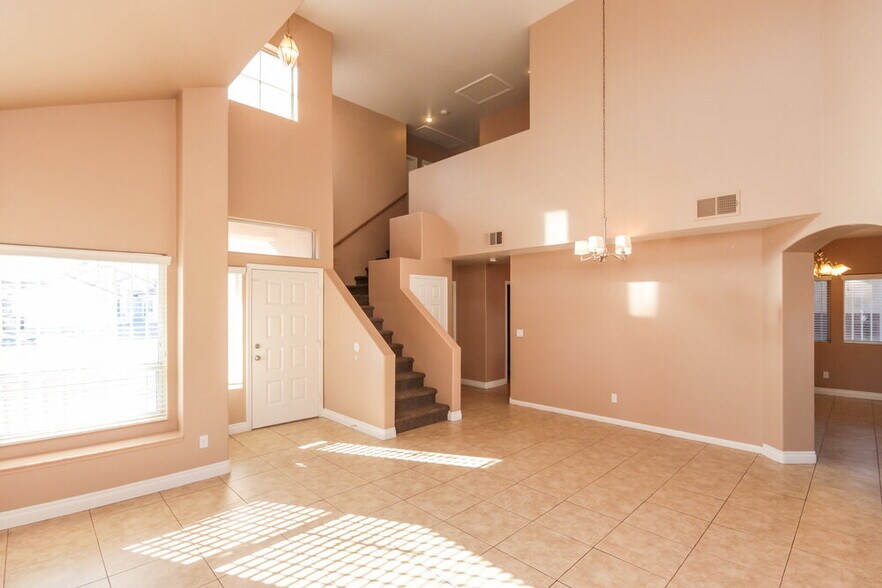 Building Photo - 1430 Broad Arrow Dr