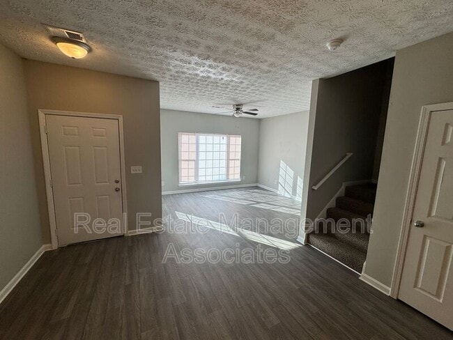 Building Photo - 1755 Carrington Dr