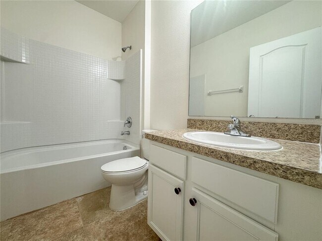 Building Photo - 12823 Buffalo Run Dr