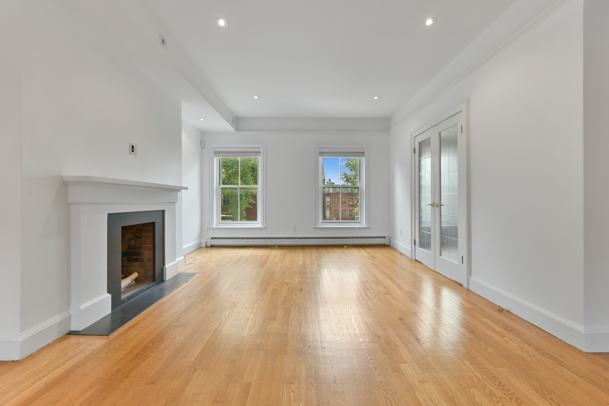 Building Photo - 71 Rutland St