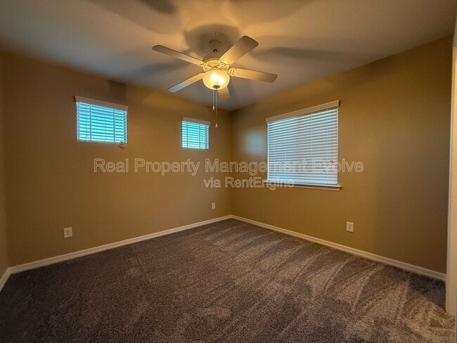 Building Photo - 42239 N Wollemi St