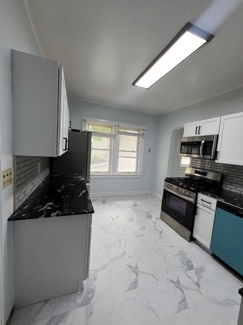 Building Photo - 602 Westcott St