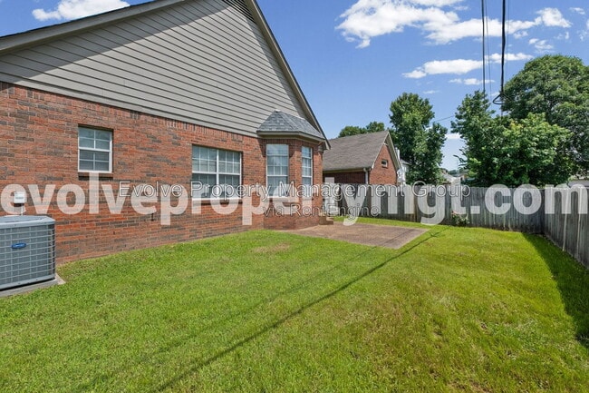 Building Photo - 330 Bendigo Dr