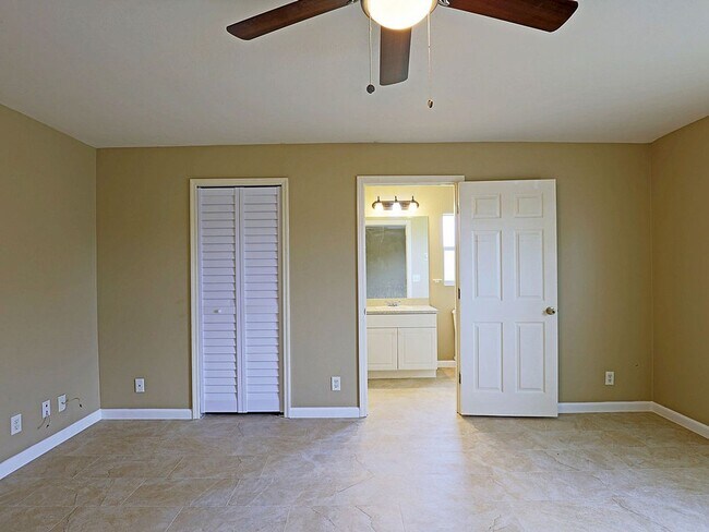 Building Photo - SFH - Cape Coral 325