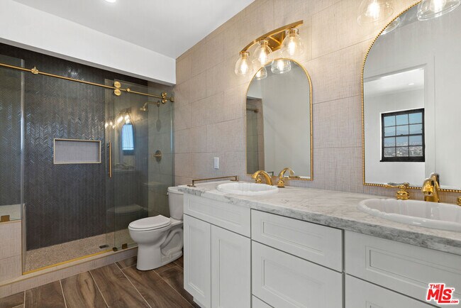 Building Photo - 5266 Veronica St