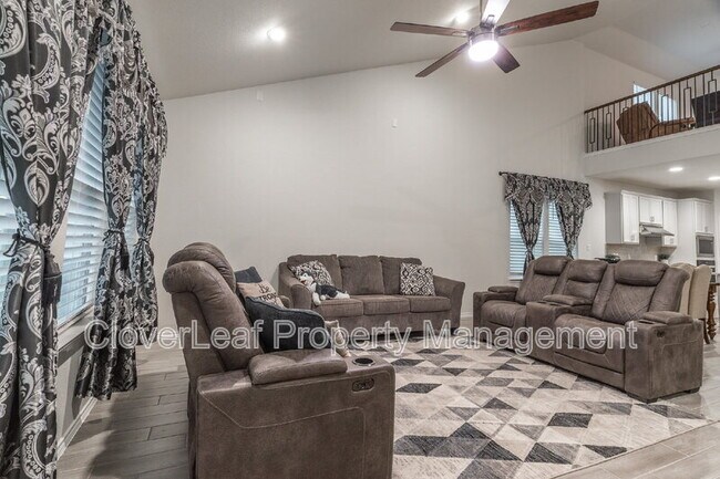 Building Photo - 4032 Wild Bloom Rd