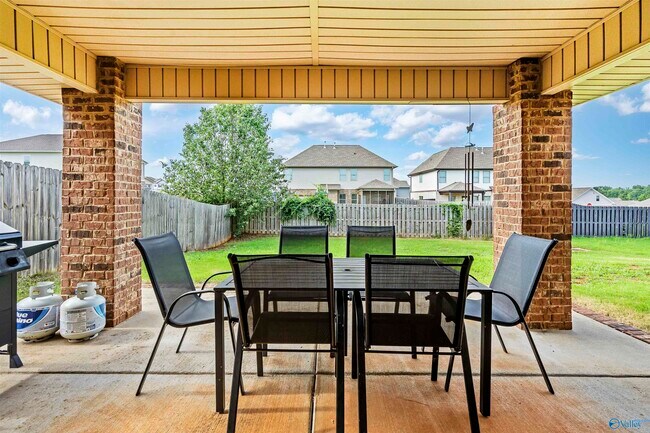 Building Photo - 265 Harold Murphy Dr