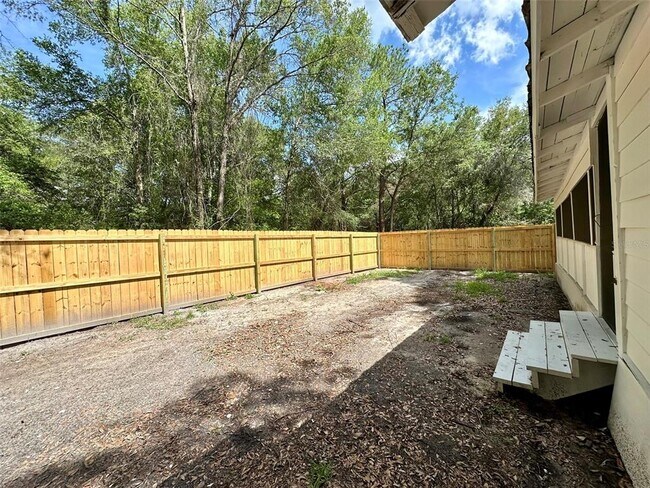 Building Photo - 13647 NE 141st Dr