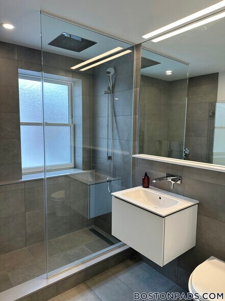 Building Photo - 12 Commonwealth Ave