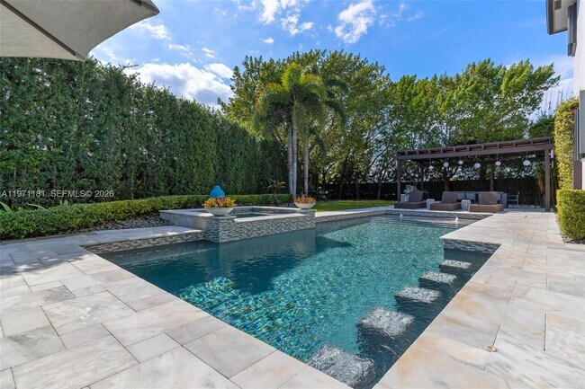 Building Photo - 16184 SW 136 Way