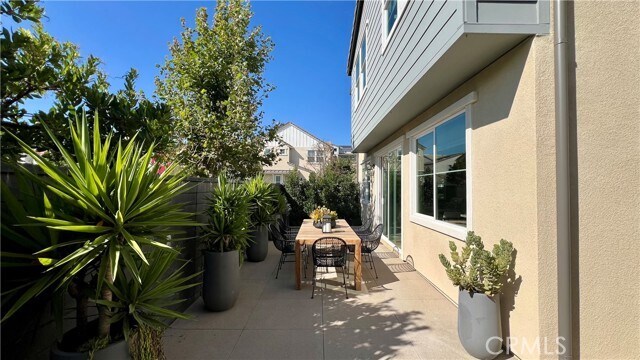 Building Photo - 761 Jasper St