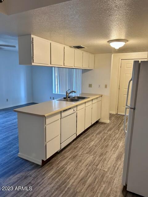 Building Photo - 10428 E La Palma Ave