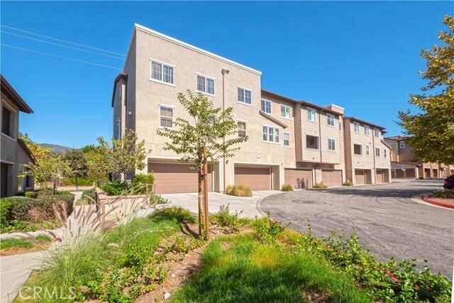 Building Photo - 1150 Newberry Ln