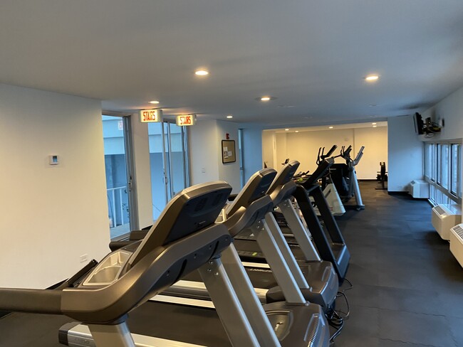 Fitness Room - 1221 N Dearborn St