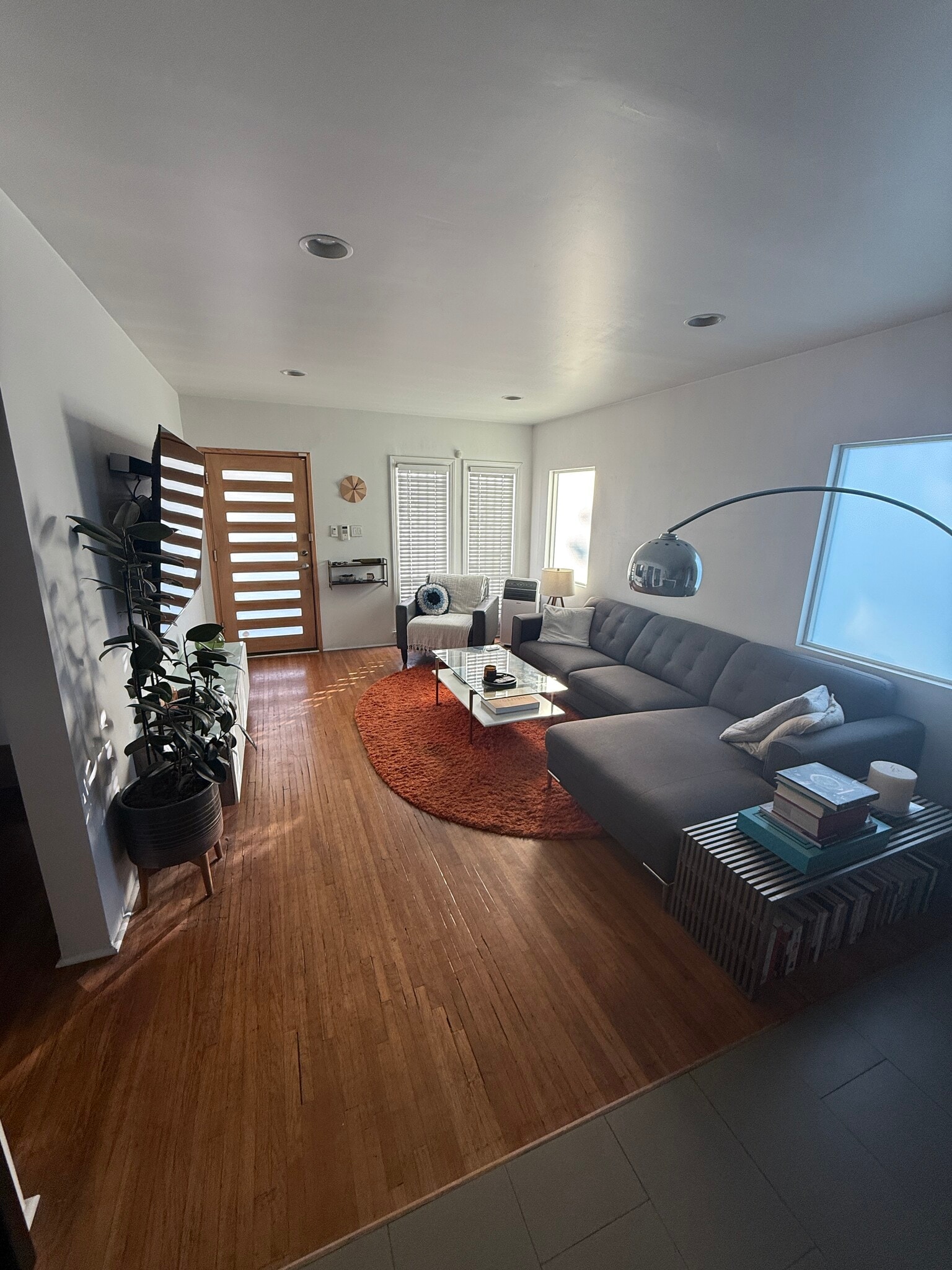 Building Photo - 4919 Klump Ave