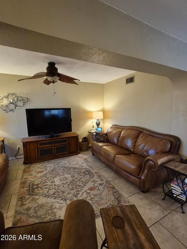 Building Photo - 1861 Montana Vista