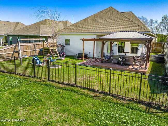Building Photo - 125 Lightbourne Dr