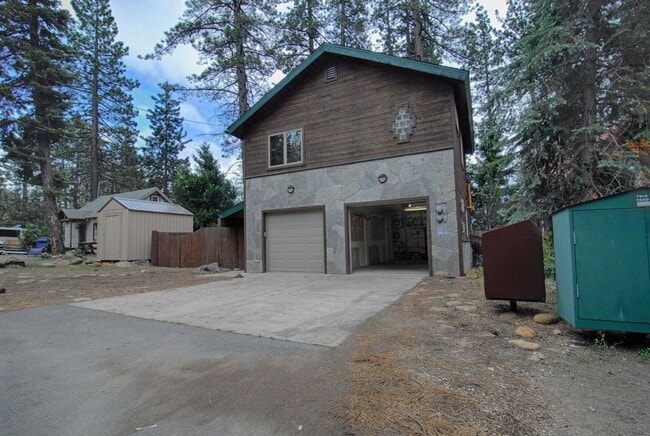 Building Photo - 7020 Yaho Ave