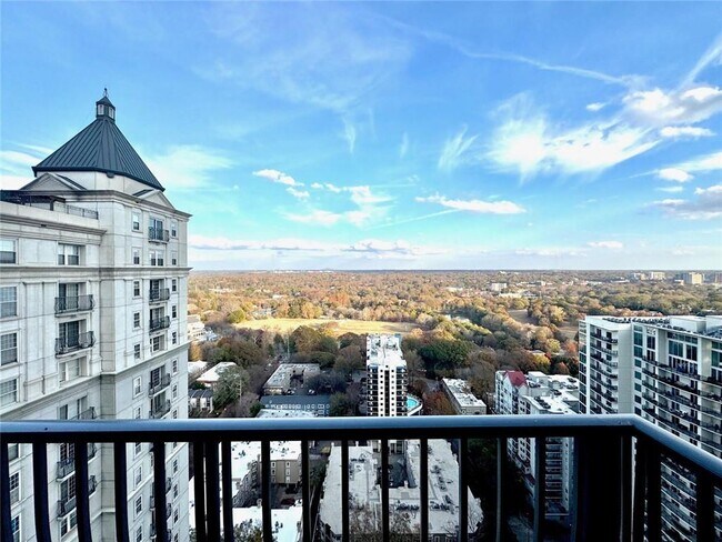 Building Photo - 195 14th St NE