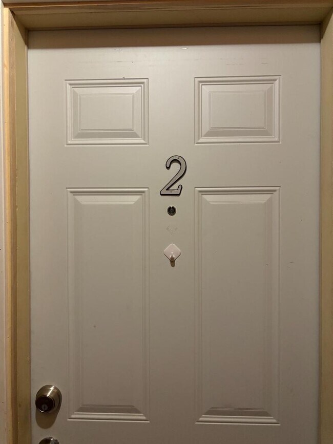 Primary Photo - 1304 Sycamore St