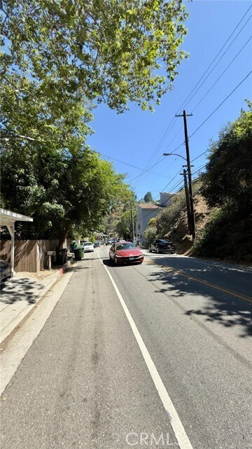Building Photo - 1216 N Beverly Glen Blvd