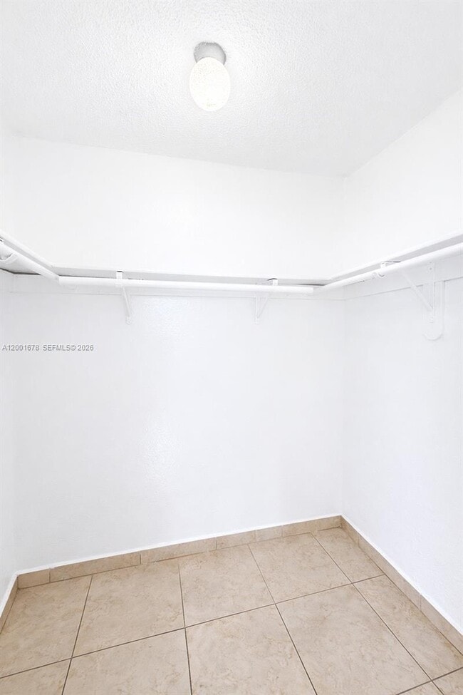 Building Photo - 1220 SW 78th Ave